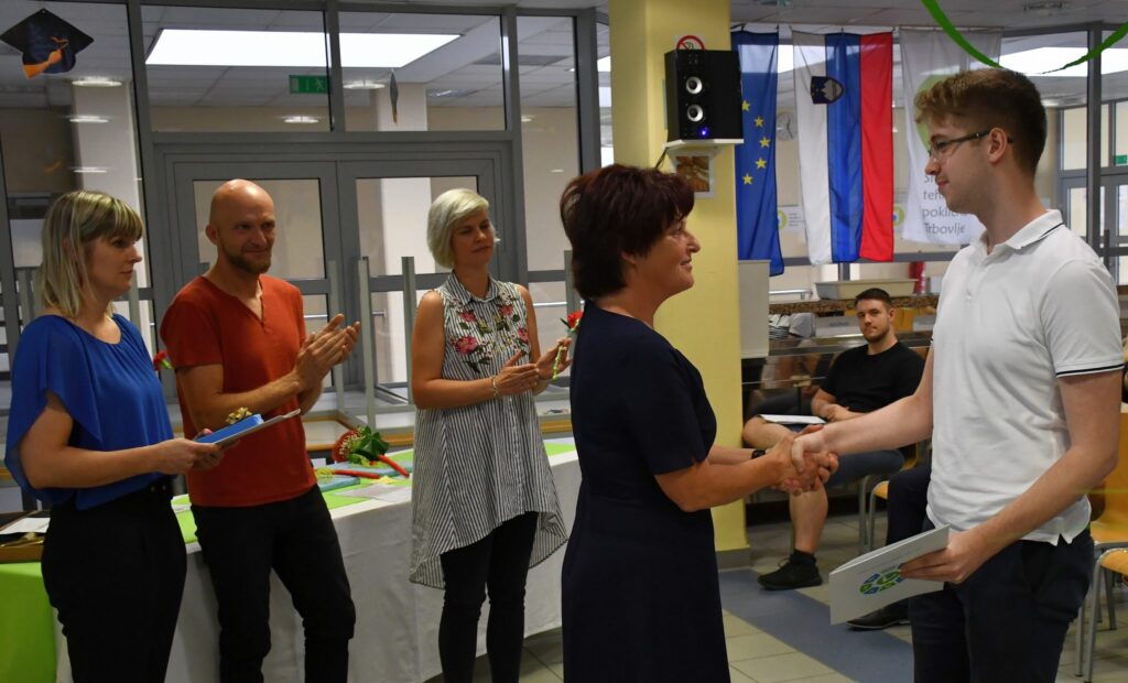 Podelitev spričeval poklicne mature