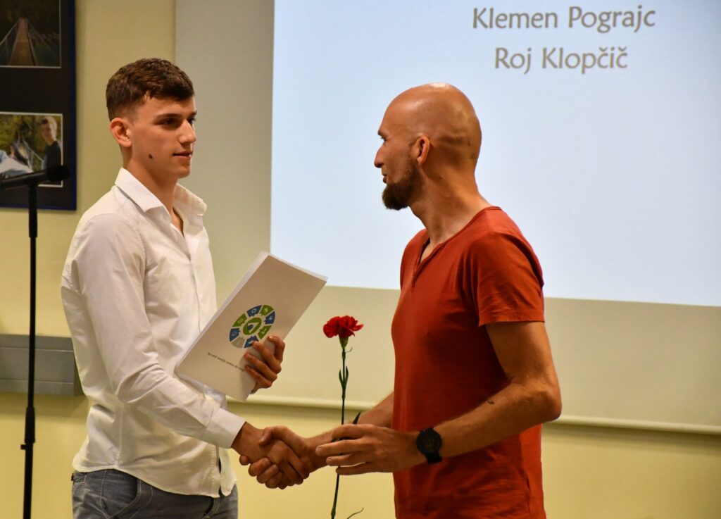 Podelitev spričeval poklicne mature