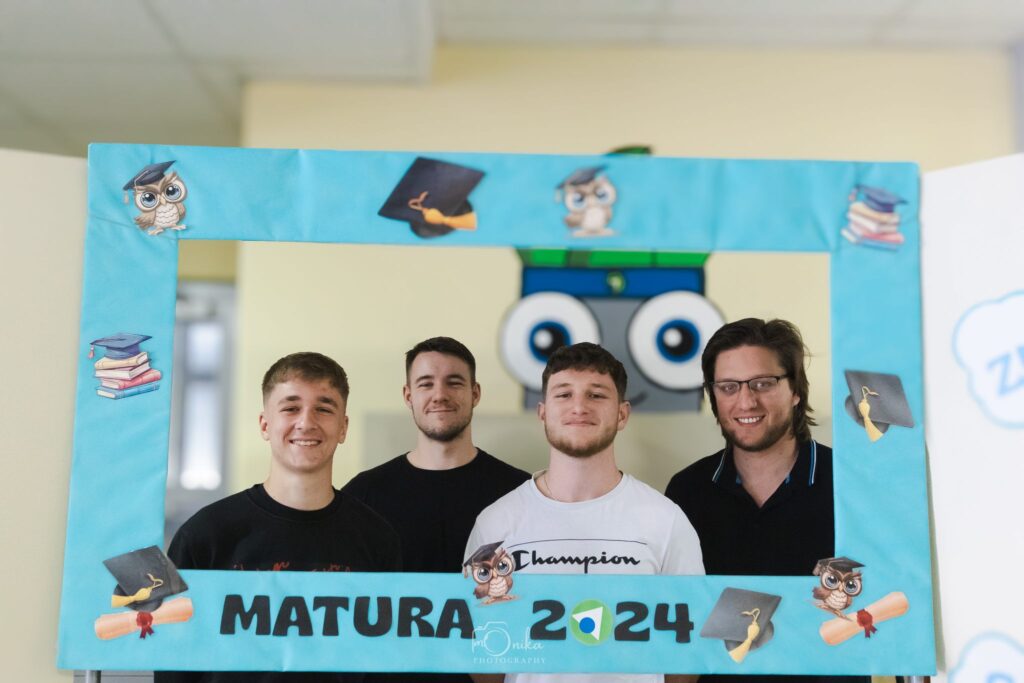 Podelitev spričeval poklicne mature